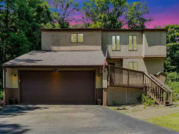 4 Pinecrest Lane, Sprague, CT 06330