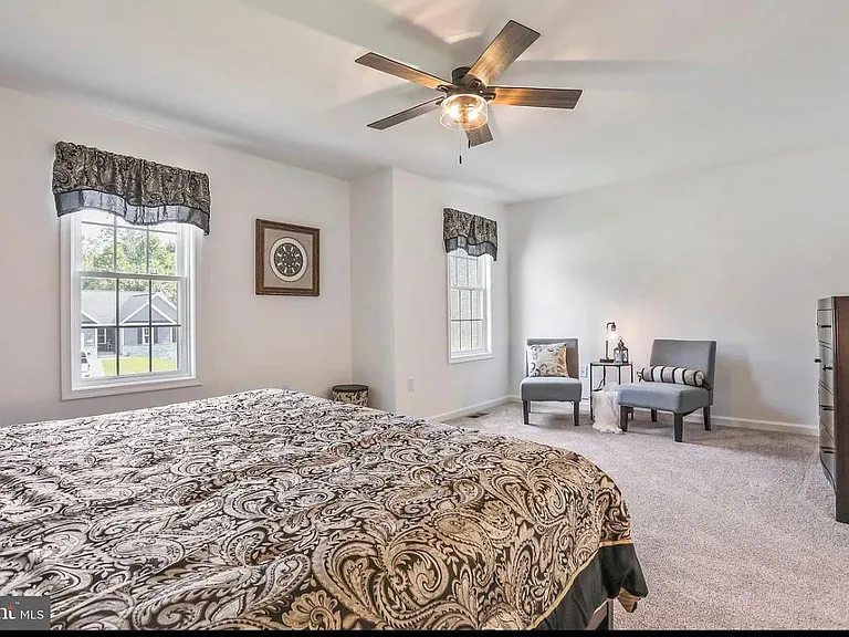 1200 Happy Ridge Dr — Photo 19