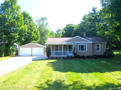 88 N Baldwin Rd, Oxford, MI, 48371