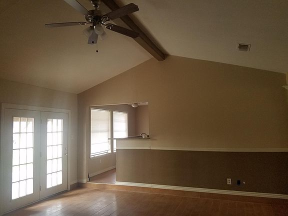 5th image of 1508 Avenue E