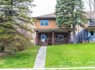 1907 E 4th St, Duluth, MN 55812