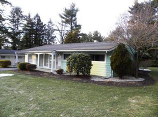 511 Valley Rd, Lancaster, PA 17601
