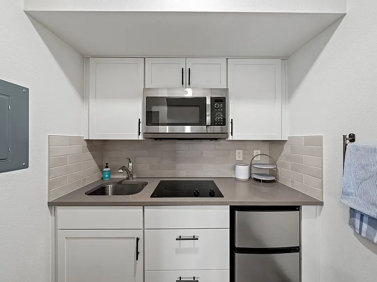 Nova Apartments — Photo 45