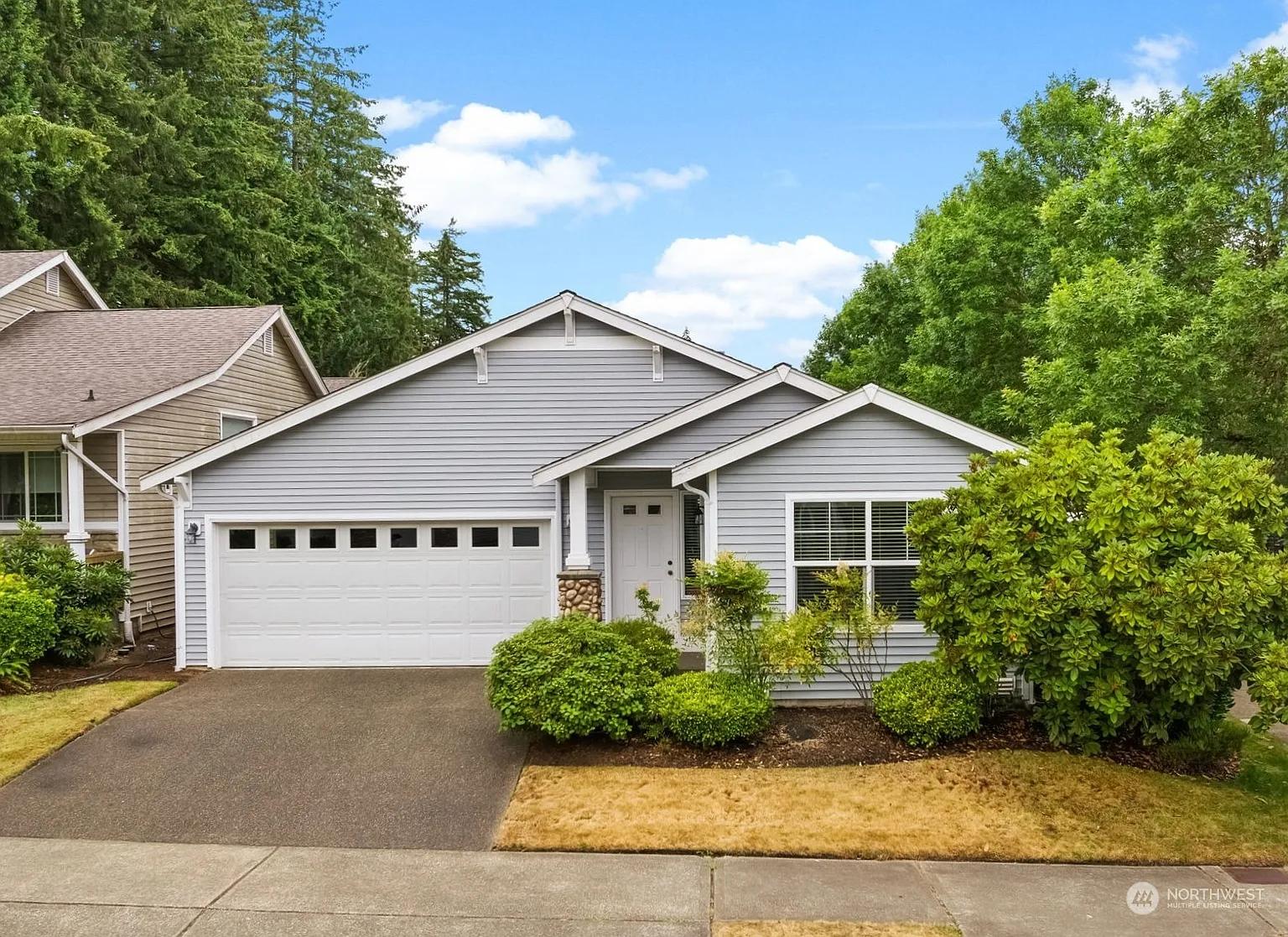 529 Craftsman Drive NW photo 1