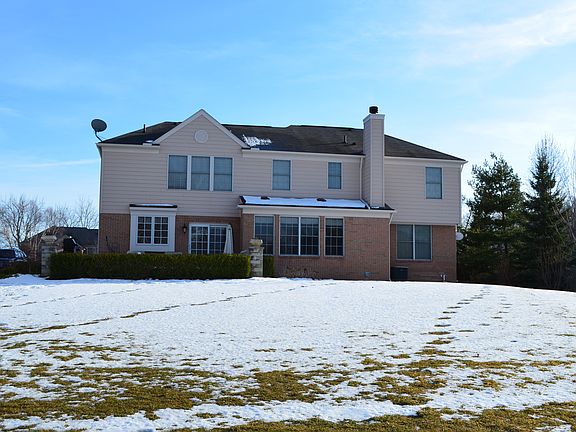 3rd image of 44524 Oak Forest Dr