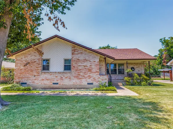 2105 Patricia Ln, Garland, TX 75041