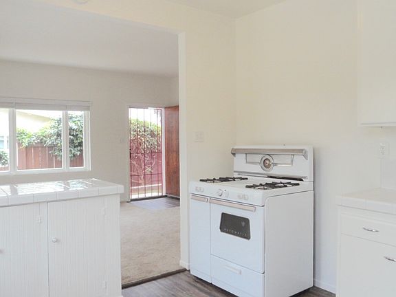 5th image of 1060 Wilbur Ave