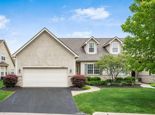 5208 Avery Oak Dr, Dublin, OH 43016