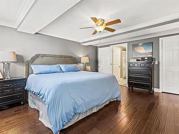 4th image of 4424 W Pearl Ave