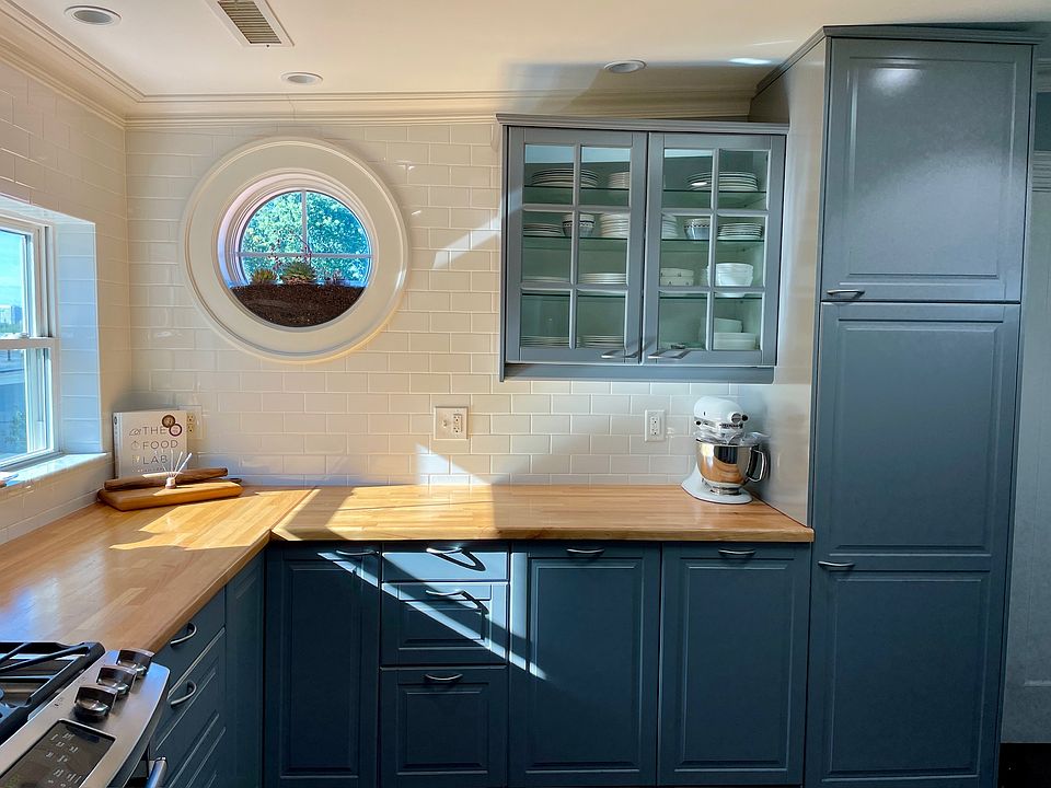 Chef's Kitchen (pantry)