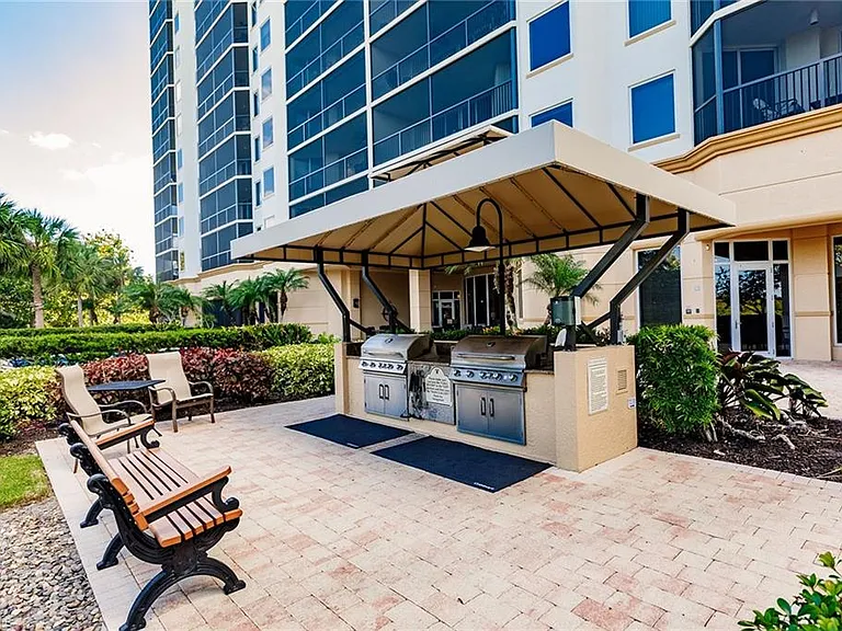 1065 Borghese Ln #1003 — Photo 37