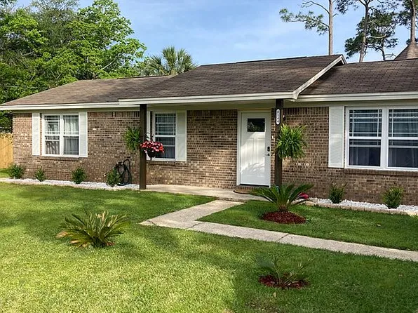 8144 El Dorado Dr, Pensacola, FL 32506