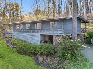 83 Inningwood Rd, Millwood, NY 10546