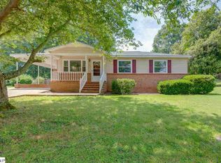 35 Montis Dr, Greenville, SC 29617