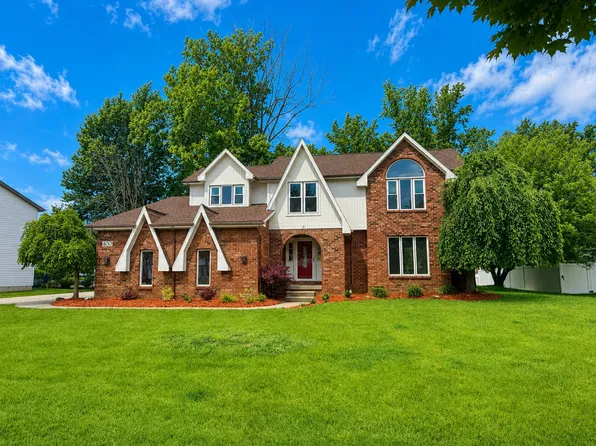 400 Tiburon Ln, East Amherst, NY 14051