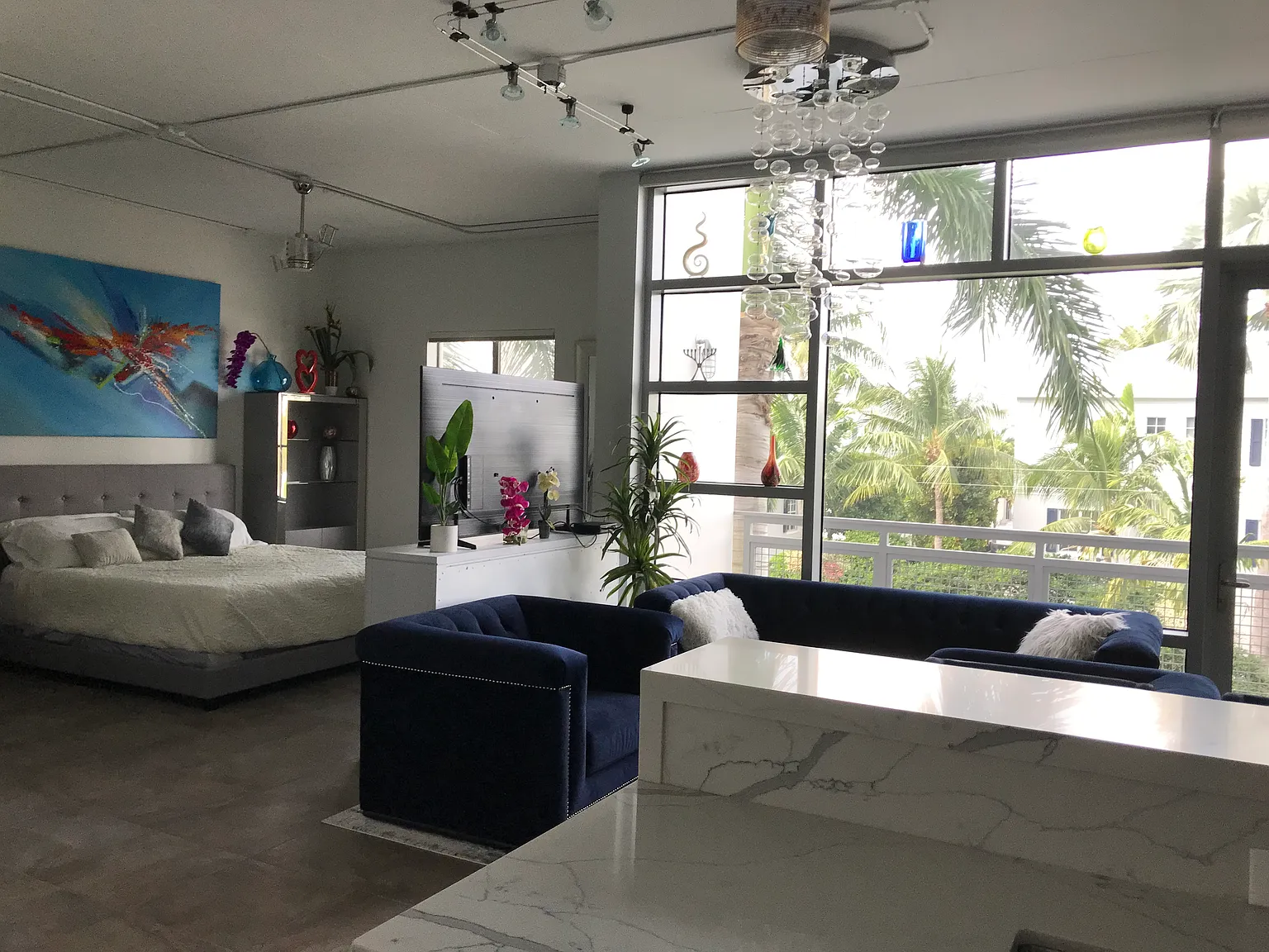 1 bed, 924 sqft, $4,200 — Photo 3