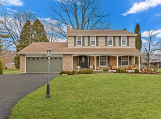 21570 W Eldor Ave, Grayslake, IL 60030