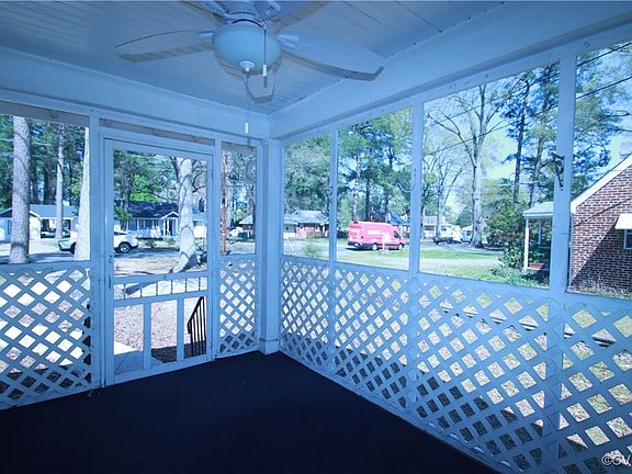 4th image of 2509 Lafayette Ave