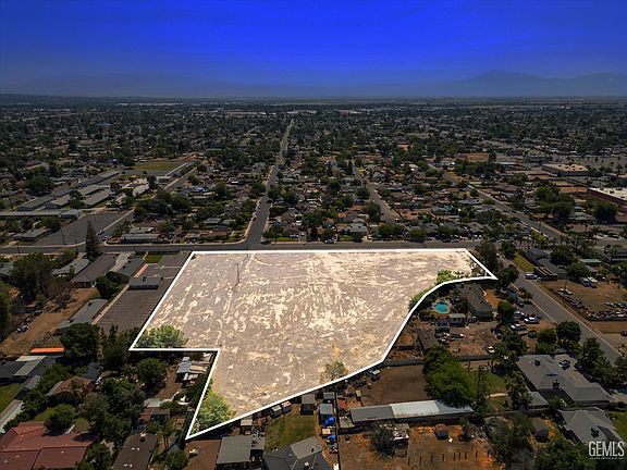 4th image of 1101 Castro Ln