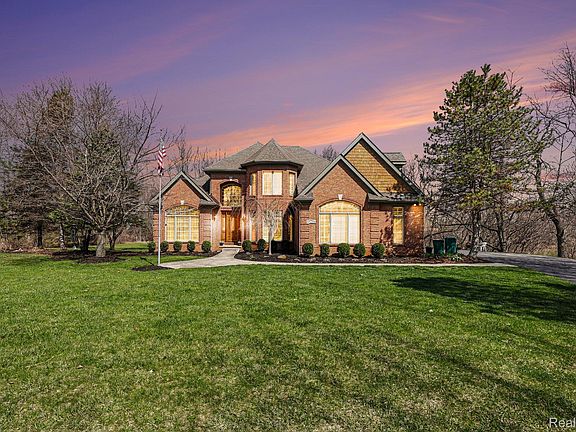 2nd image of 55256 Lee Rd