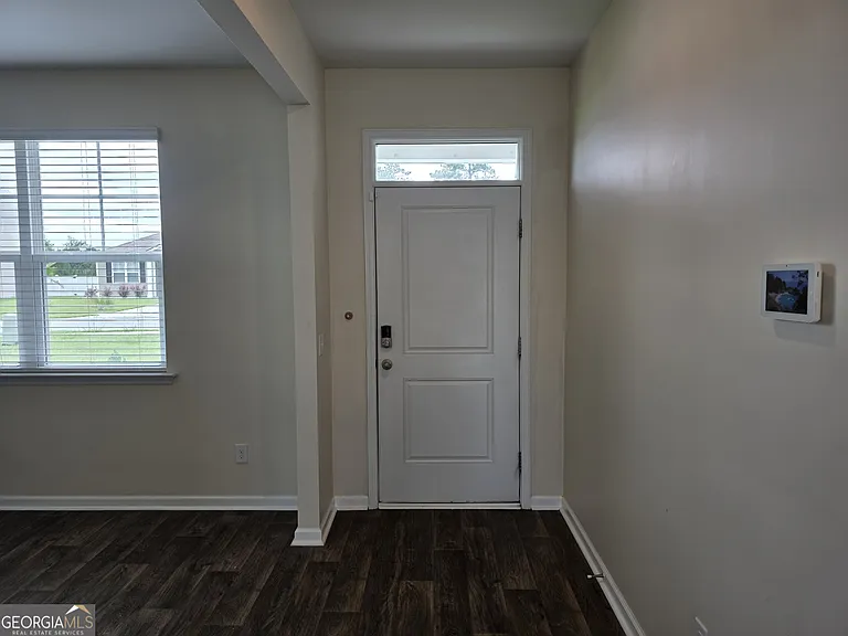 114 Troupe Dr — Photo 4