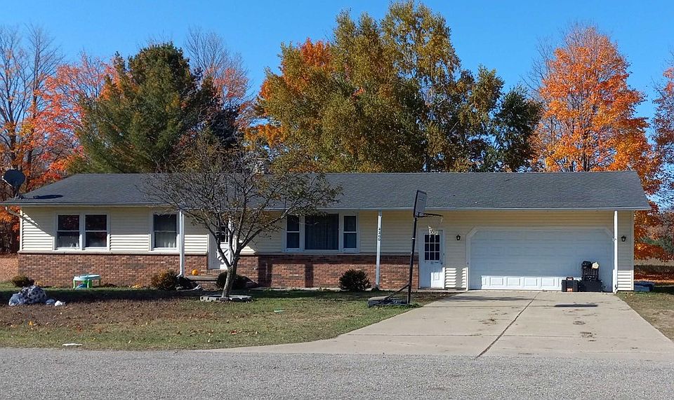 2nd image of 2200 Hickorywood Dr