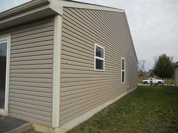4th image of 3517 Otisco Ln