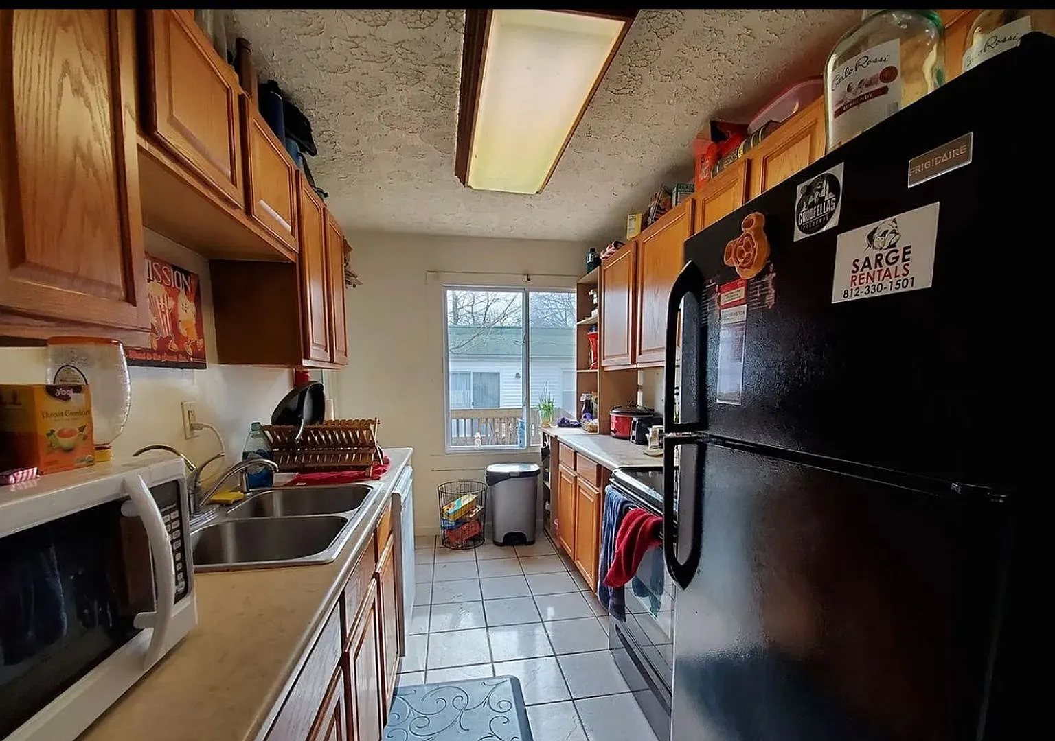 5BR - Walk to Campus! — Photo 2