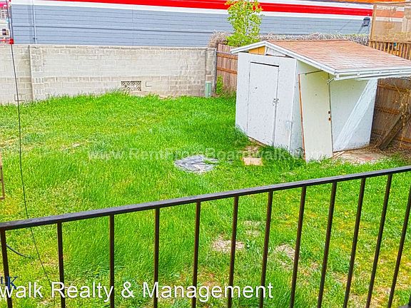 5th image of 20 E Lester Ave
