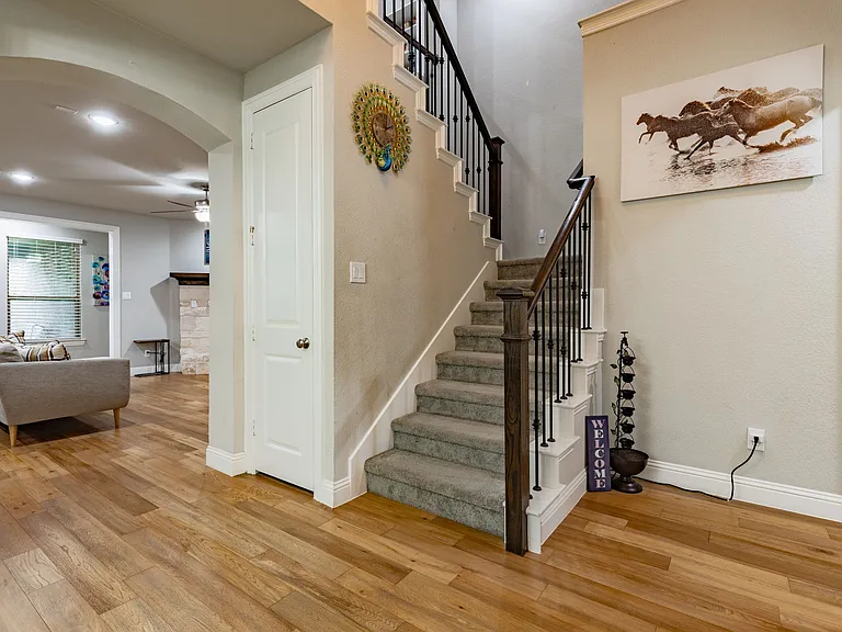 12163 Curry Creek Dr — Photo 3