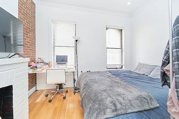 Rented by Living New York | media 14