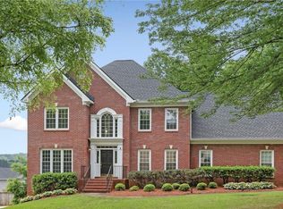 2215 Wildwood Lake Dr, Suwanee, GA 30024