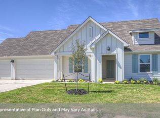 375 McGinty Meadow Drive, Lockhart, TX 78644