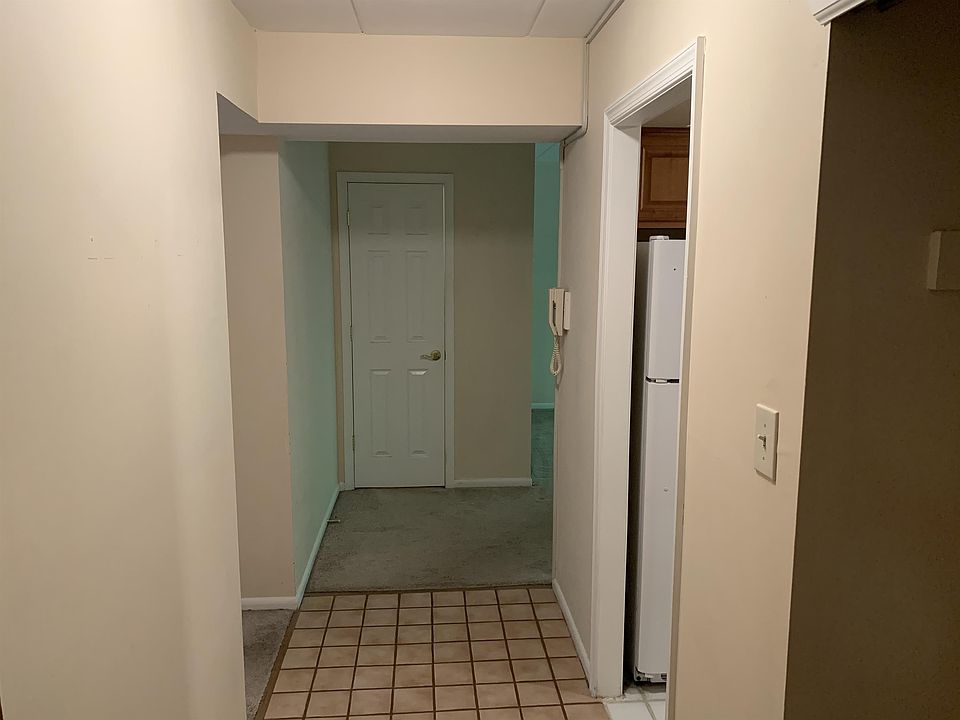 1st image of 100 Campbell Cir #1-D-22