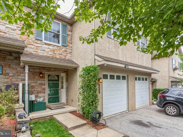 1017 Ford St, Bridgeport, PA 19405