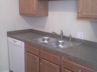 5102 Crafty Dr APT 01, Louisville, KY 40213