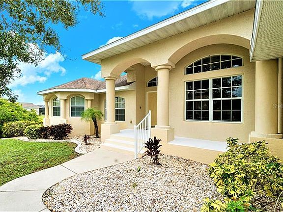 3rd image of 1177 Rotonda Cir
