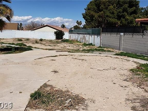5th image of 4620 Kristen Ln