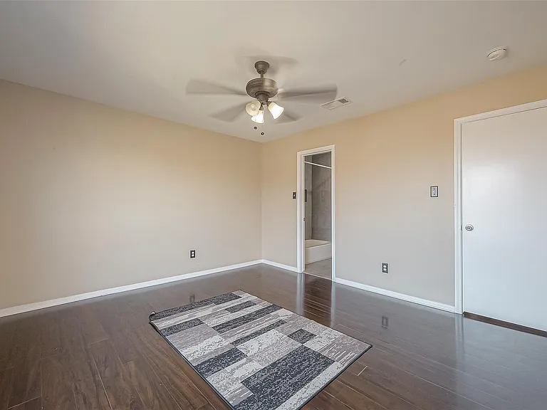 3758 Tanglewilde St #2 — Photo 22