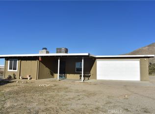 20511 Memory Ln, Apple Valley, CA 92308