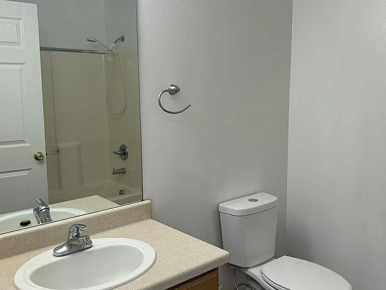 2162 Crater Lake Ave #A-D — Photo 16