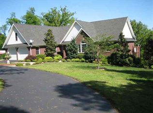 1134 Steamboat Rd, Gilbertsville, KY 42044