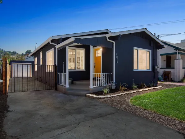 8026 Hillside St, Oakland, CA 94605