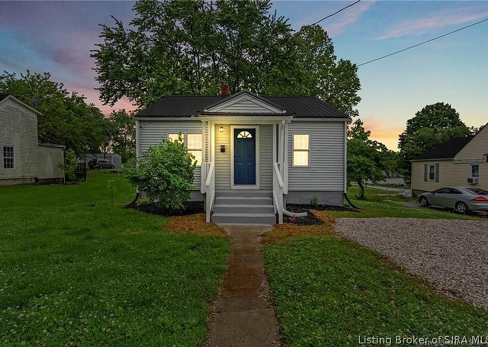 1st image of 612 N College Avenue