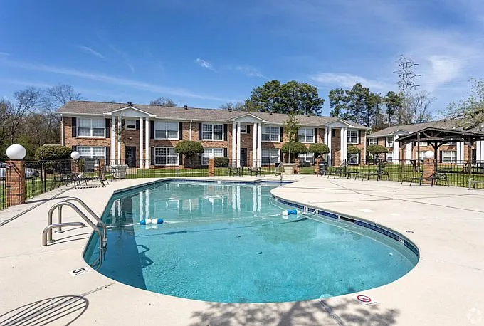 Lotus Homewood — Photo 2