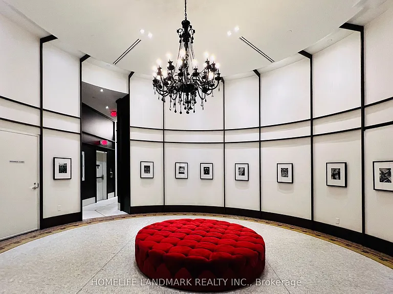 197 Yonge St #2202 — Photo 4