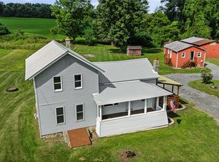 360 Field St, Clifton Springs, NY 14432