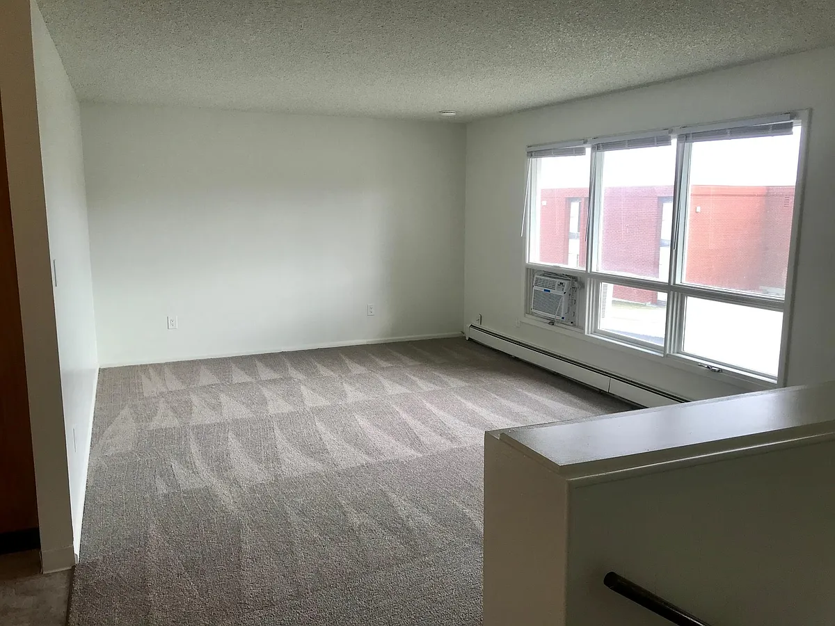 Building Photo - 1006 Allison St #B