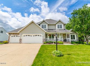 5285 Discovery Dr SE, Kentwood, MI 49508
