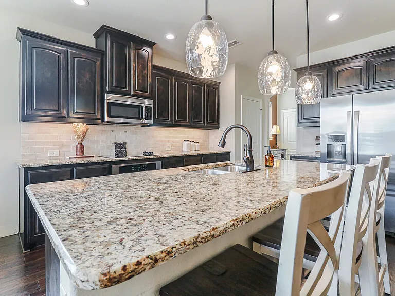 230 Sandy Way — Photo 6
